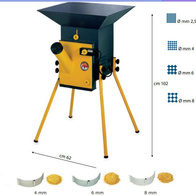 Młynek do mielenia paszy z rozdrabniaczem 1500W