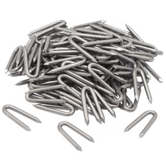 Skoble do mocowania siatek w drewnie