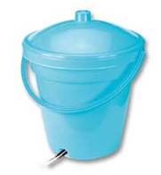 Zasobnik poideł 18l, wyjście wody fi10