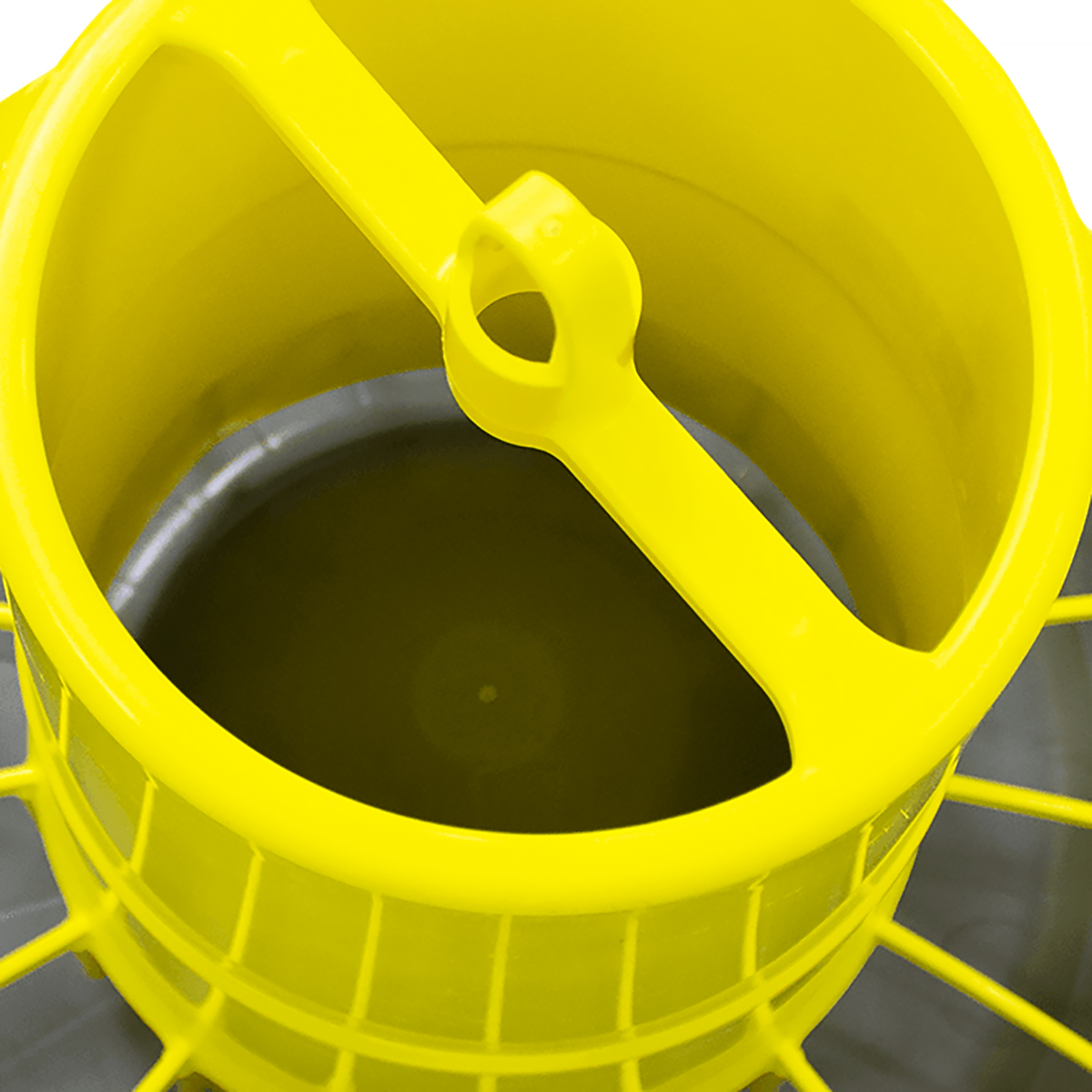 Karmnik dla kur i innego drobiu na nóżkach KOMPAKT 7 kg