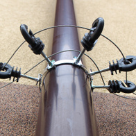 Pastuch elektryczny przeciw kunom do montażu na budynku STANDARD na rynnach dachowych