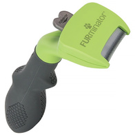 FURminator do wyczesywania podszerstka psów małych ras z długim włosiem